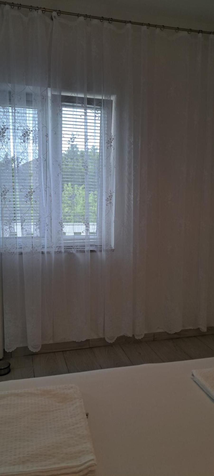 Apartmani Ana-Lora Lopar Ngoại thất bức ảnh